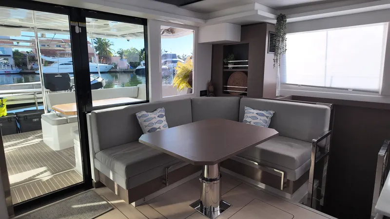 Tut Yacht Photos Pics Interior of Leopard 42 Sail 2025 with modern seating area.