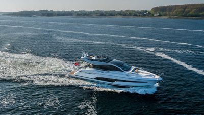 2023 Fairline Phantom 65 - MODEL 2023