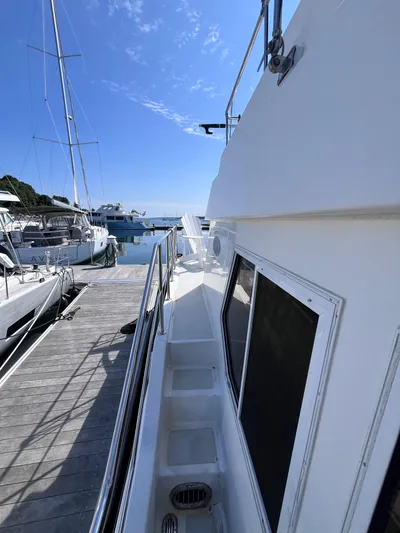 Law & Order Yacht Photos Pics 