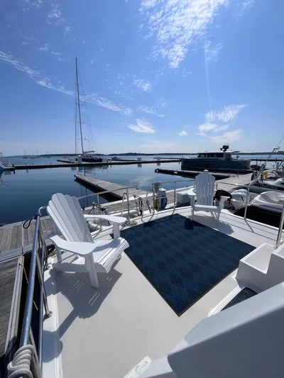 Law & Order Yacht Photos Pics 