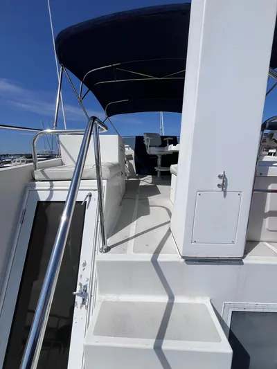 Law & Order Yacht Photos Pics 