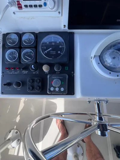 Law & Order Yacht Photos Pics 