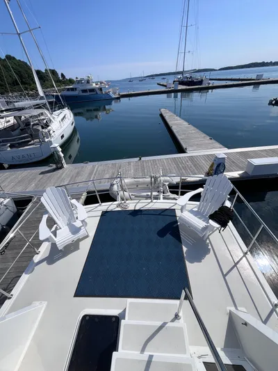 Law & Order Yacht Photos Pics 