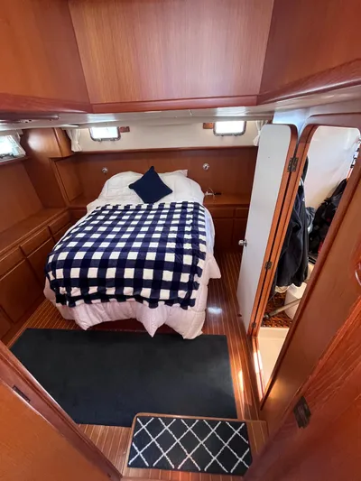 Law & Order Yacht Photos Pics 