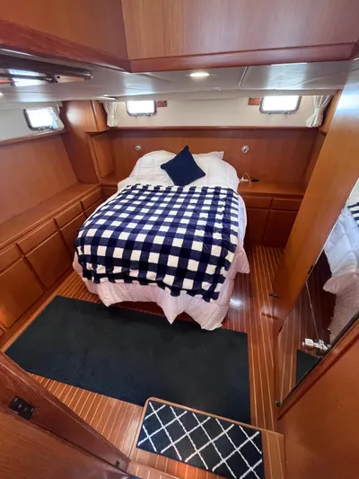 Law & Order Yacht Photos Pics 