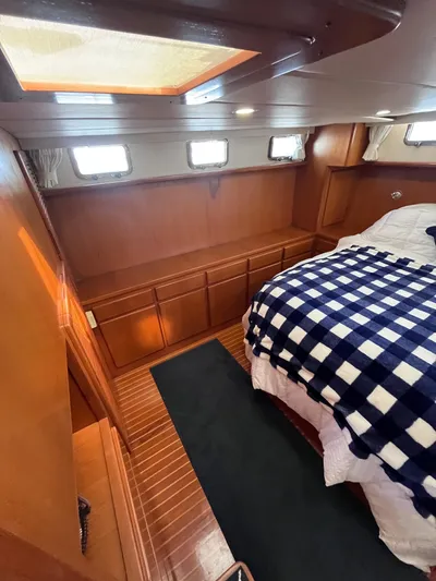 Law & Order Yacht Photos Pics 