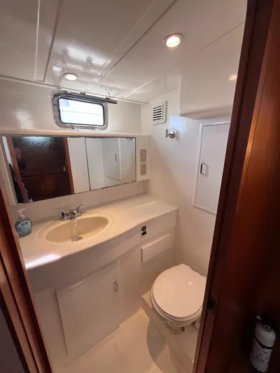 Law & Order Yacht Photos Pics 