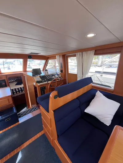 Law & Order Yacht Photos Pics 