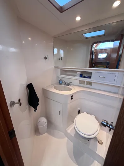 Law & Order Yacht Photos Pics 