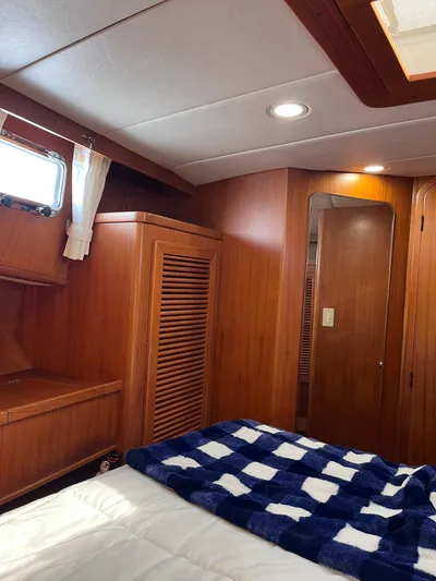 Law & Order Yacht Photos Pics 