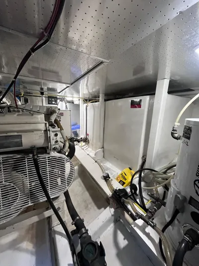 Law & Order Yacht Photos Pics 