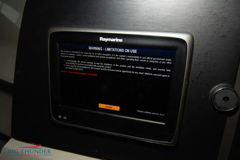  Yacht Photos Pics Raymarine display on 2016 Sea Ray 370 Sundancer with warning message.