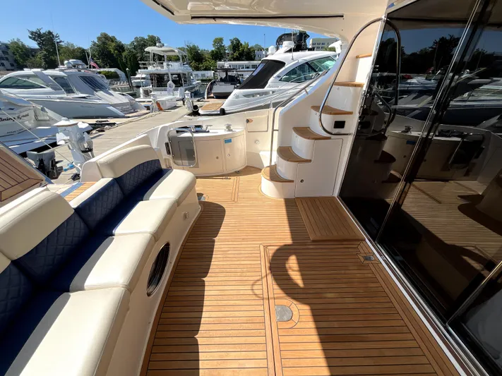 Richie Rich Yacht Photos Pics 