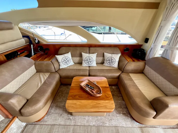 Richie Rich Yacht Photos Pics 