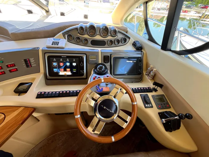 Richie Rich Yacht Photos Pics 