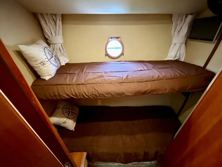 Richie Rich Yacht Photos Pics 