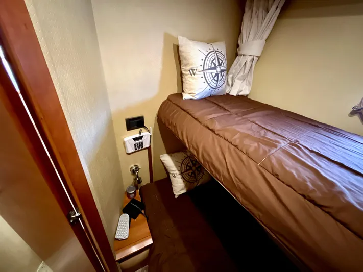 Richie Rich Yacht Photos Pics 