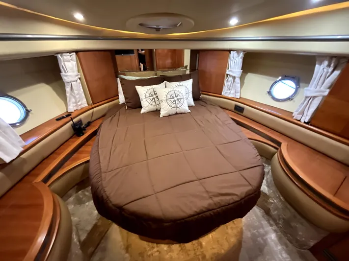 Richie Rich Yacht Photos Pics 