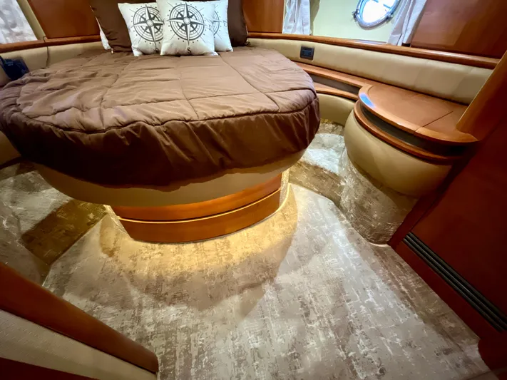 Richie Rich Yacht Photos Pics 