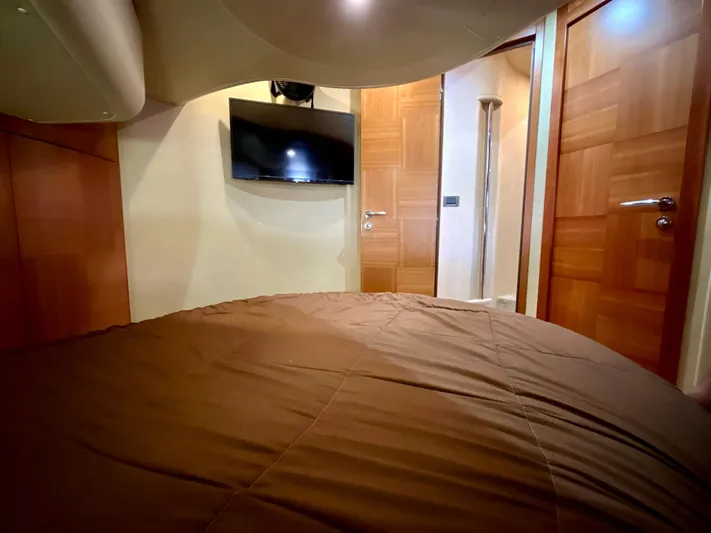 Richie Rich Yacht Photos Pics 