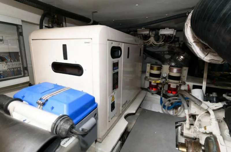 Richie Rich Yacht Photos Pics 