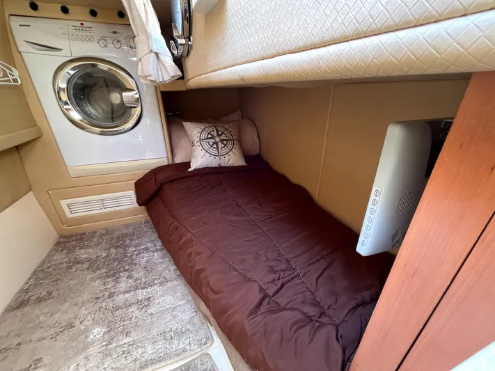 Richie Rich Yacht Photos Pics 