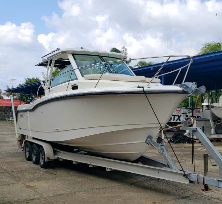 2017 Boston Whaler 285 Conquest Walkaround for sale - YachtWorld