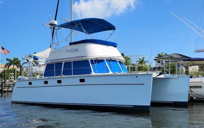 PDQ 34 Power Catamaran