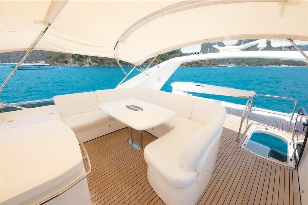 2007 Princess 70 