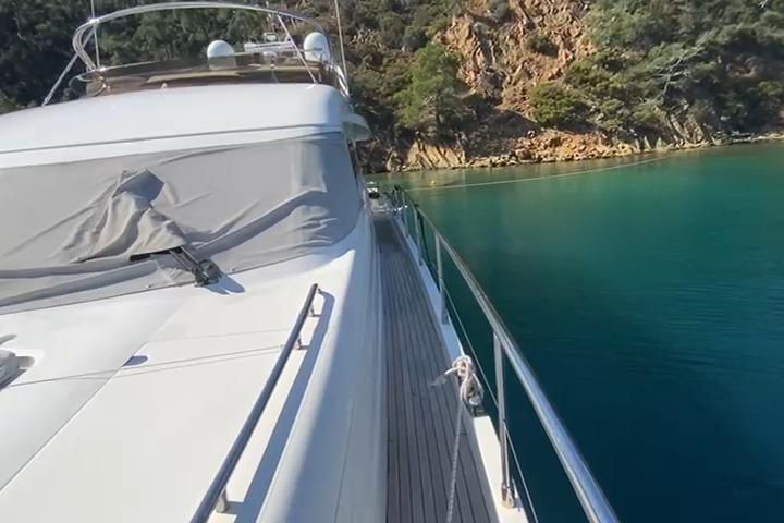 2007 Princess 70 