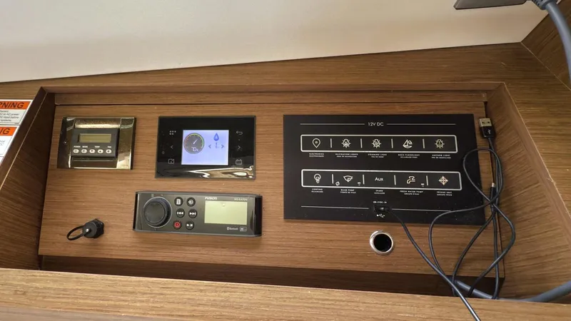 Batesea Yacht Photos Pics 