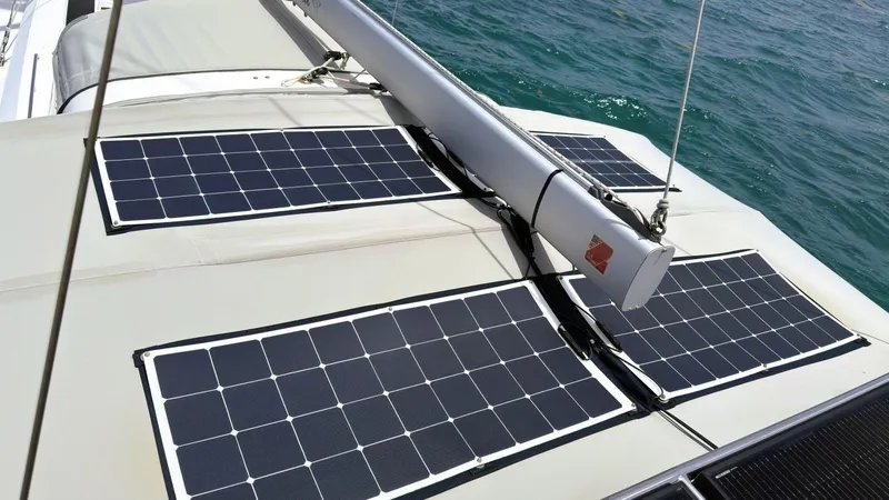 Batesea Yacht Photos Pics 