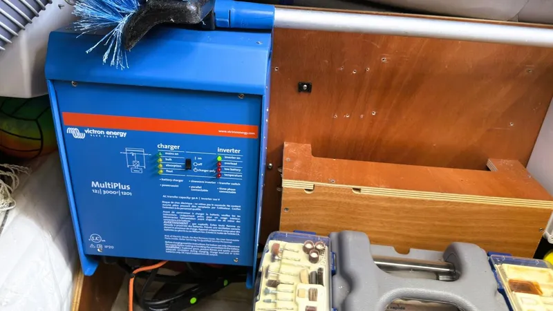 Batesea Yacht Photos Pics 