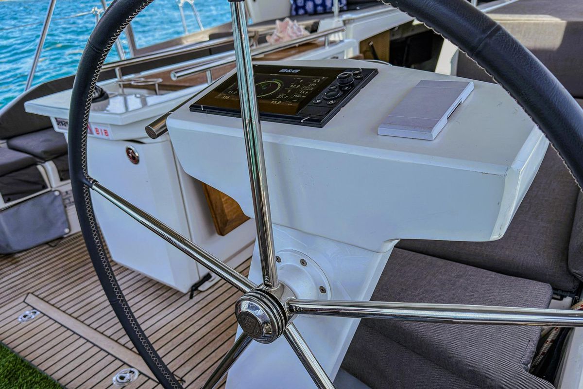 2020 Beneteau 46 