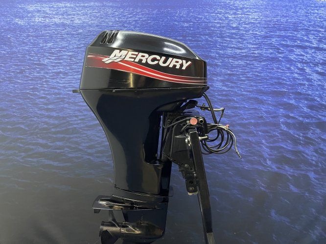 Tweedehands 2000 Mercury 25 pk buitenboordmotor Langstaart elektrische start afstandsbediening