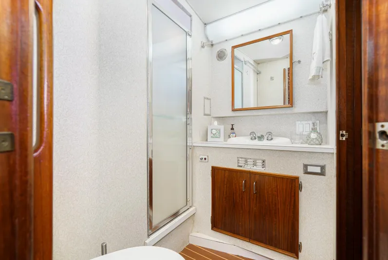 Bucket List Yacht Photos Pics 