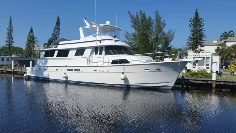 Junkanoo Yacht Photos Pics 