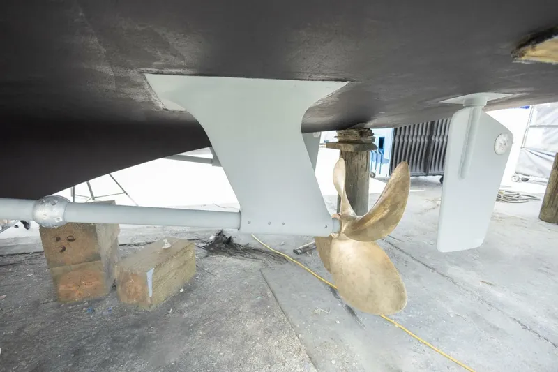  Yacht Photos Pics Underwater view of 1987 Hatteras 70 Cockpit Motor Yacht propeller and rudder.