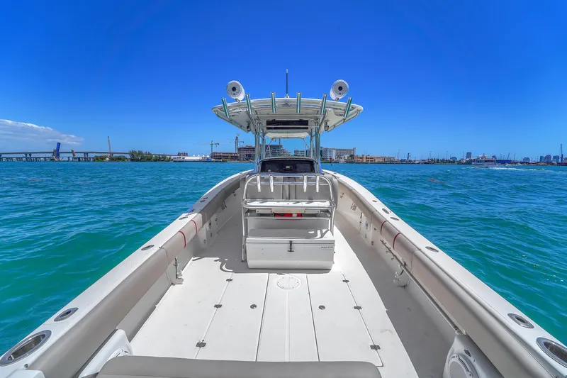 Yuca Yacht Photos Pics 