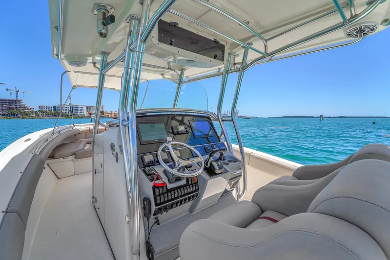 Yuca Yacht Photos Pics 