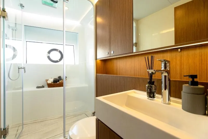 Welcome For Dealer Discussion Yacht Photos Pics 