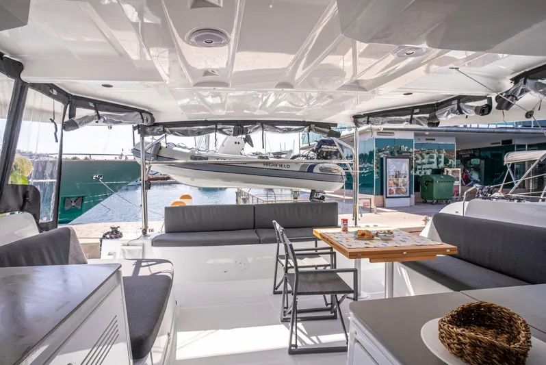 Sofia Yacht Photos Pics 