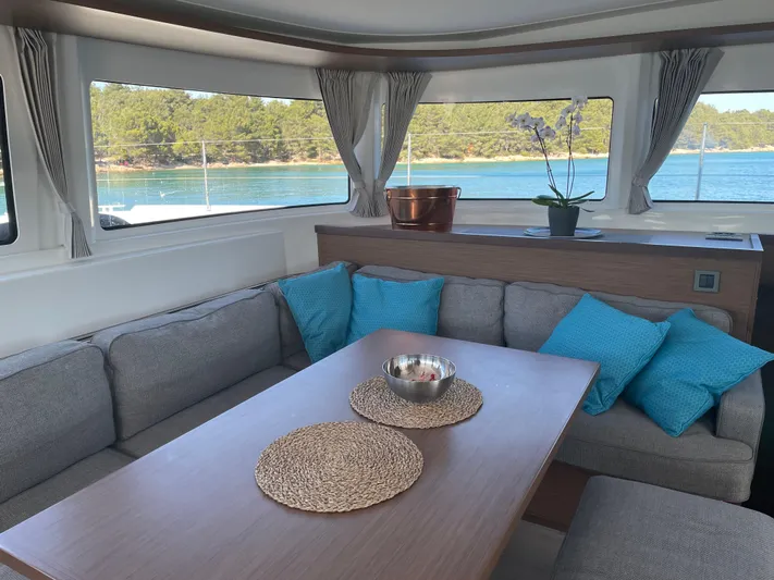 Sofia Yacht Photos Pics 