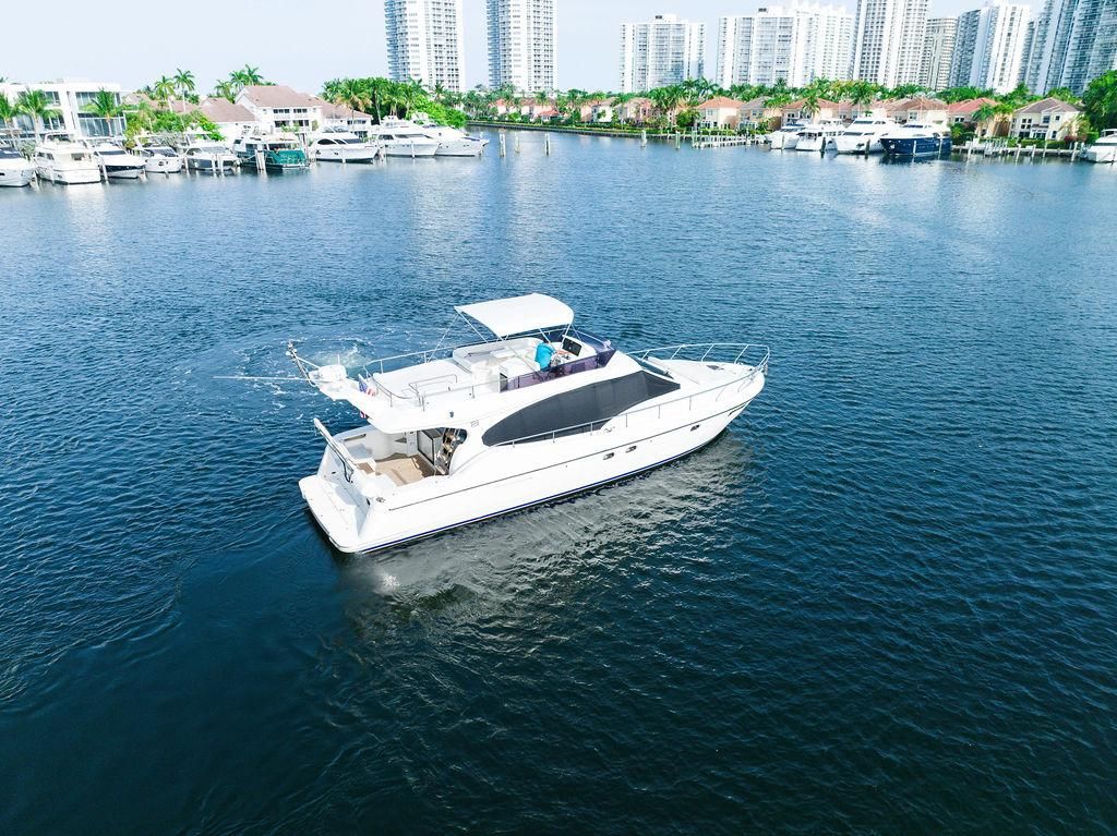 2009 Ferretti Yachts 47 