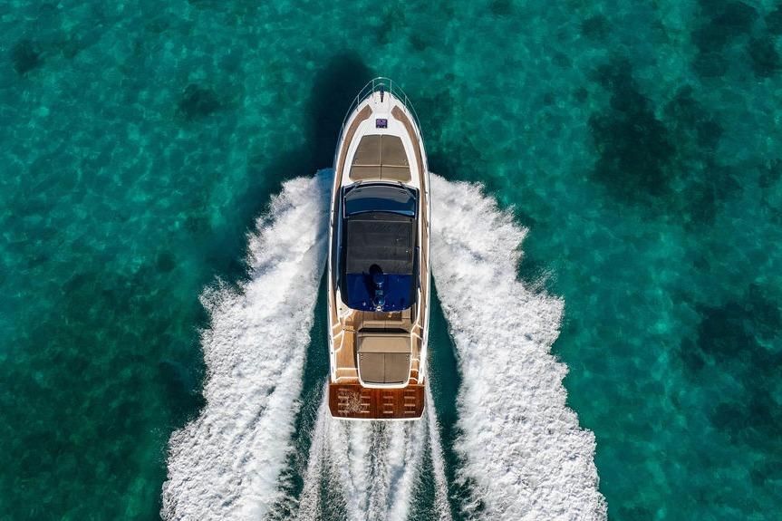 2022 Azimut 45 