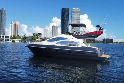 Azimut 42 Fly
