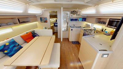 Yacht