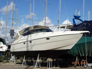 2000 Cranchi Endurance 39