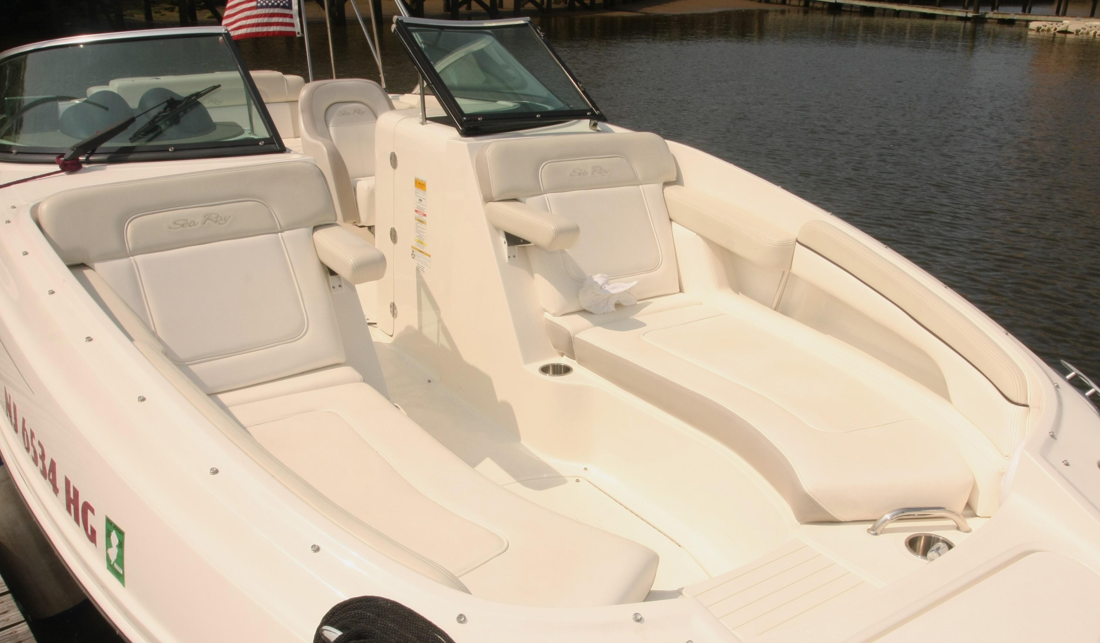 2012 Sea Ray 260 Sundeck Runabout for sale - YachtWorld