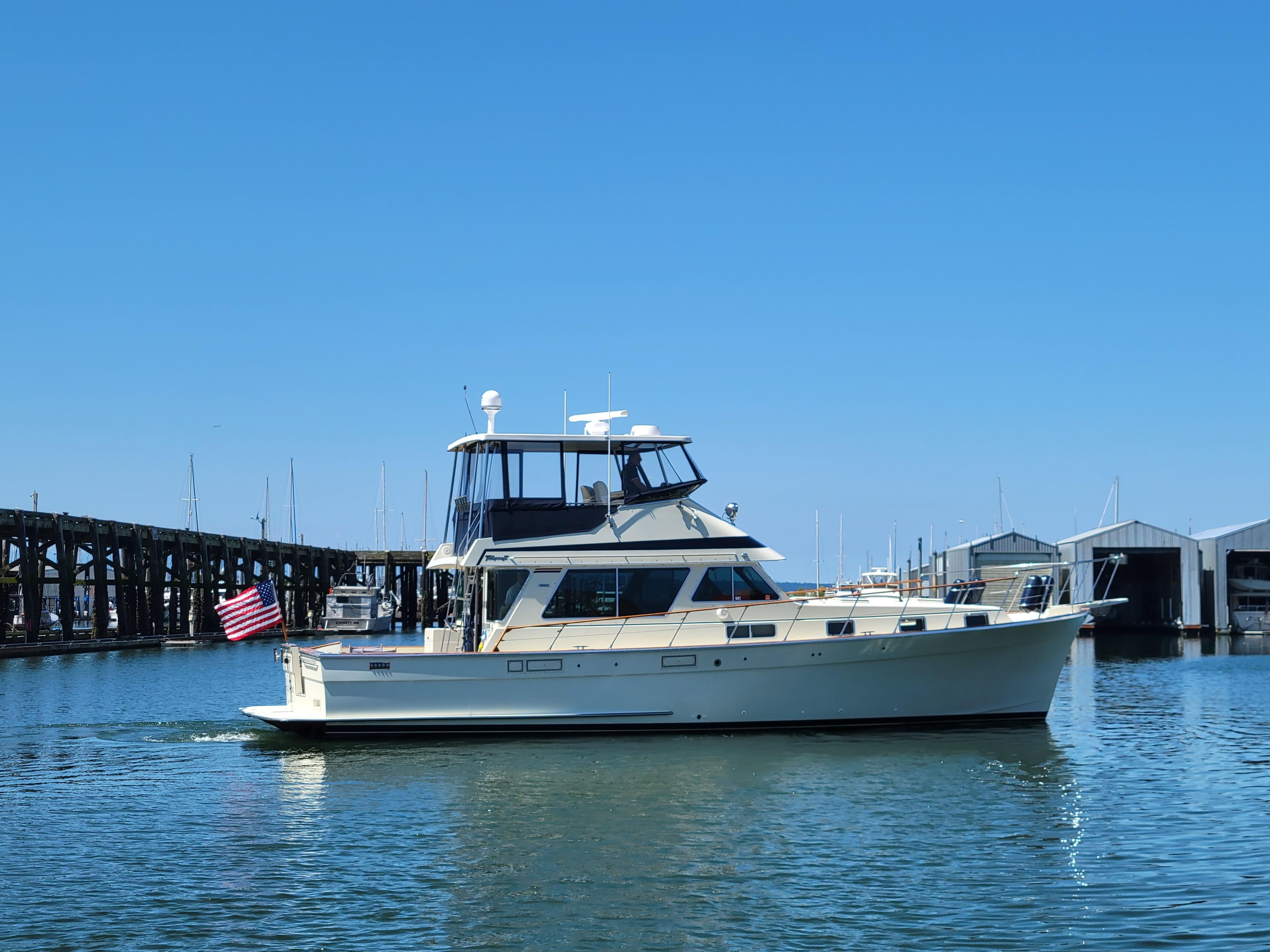 Tollycraft 48' Sedan